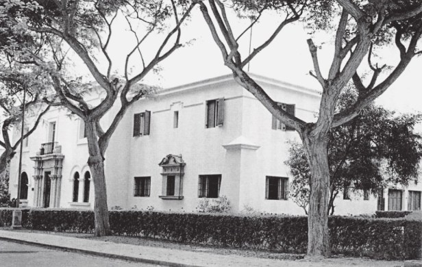Escuela de Administración de Negocios para Graduados (1963-Actualidad)